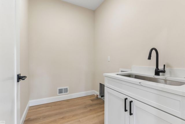 39159 Chart Street, Harrison Twp, MI 48045