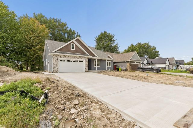 39159 Chart Street, Harrison Twp, MI 48045