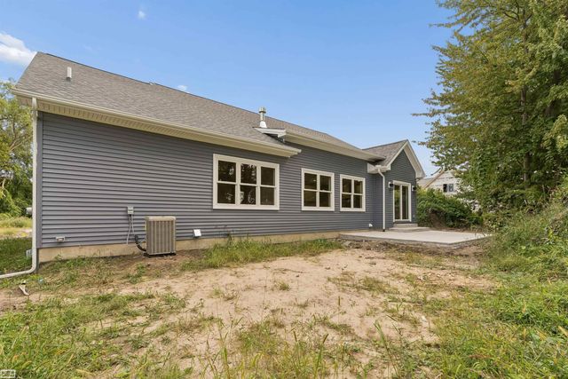 39159 Chart Street, Harrison Twp, MI 48045