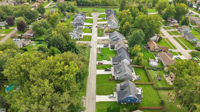 39159 Chart Street, Harrison Twp, MI 48045