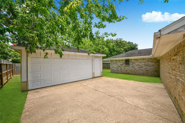12503 Millbanks Drive, Houston, TX 77031