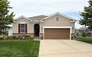 23728 W 92nd Terrace, Lenexa, KS 66227