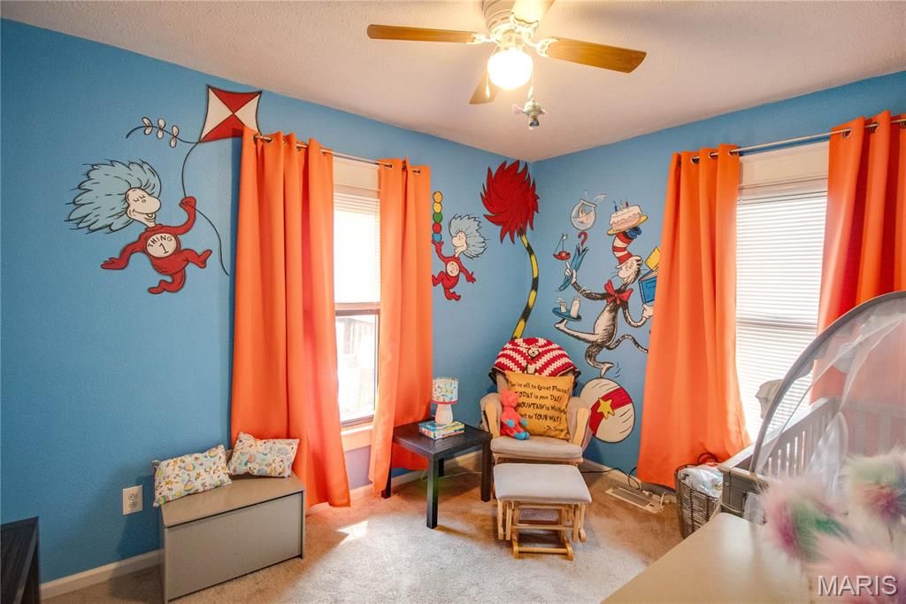 Image 20 of property listing at 215 10th Street, Wood River, IL 62095