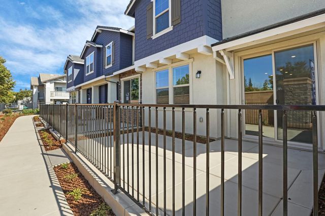 1816 Lucky Star Pl #11, Lincoln, CA 95648