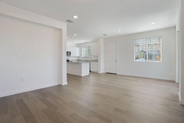 1816 Lucky Star Pl #11, Lincoln, CA 95648