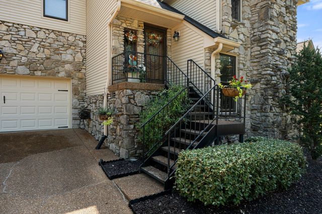 154B Spring Valley Rd, Nashville, TN 37214