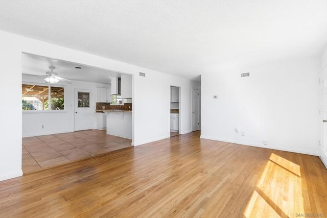 7474 Salerno St., San Diego, CA 92111