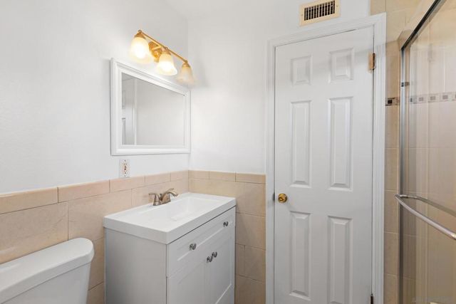 7474 Salerno St., San Diego, CA 92111