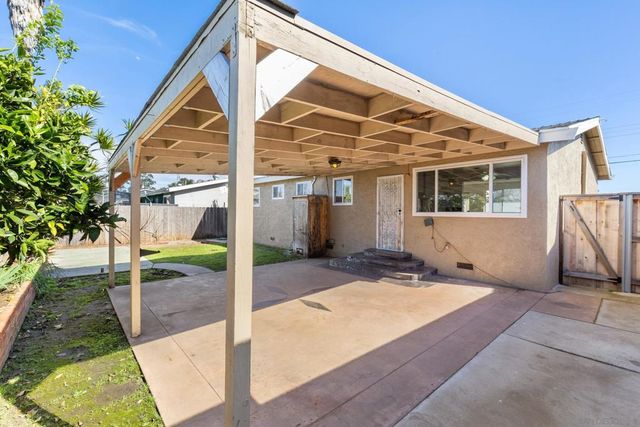 7474 Salerno St., San Diego, CA 92111