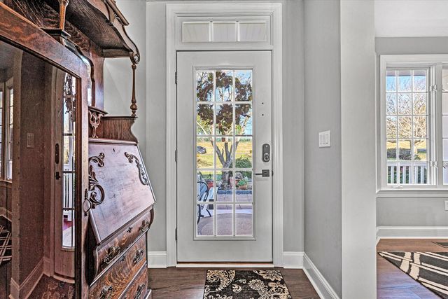 395 Chestnut Creek DR, Hardy, VA 24101