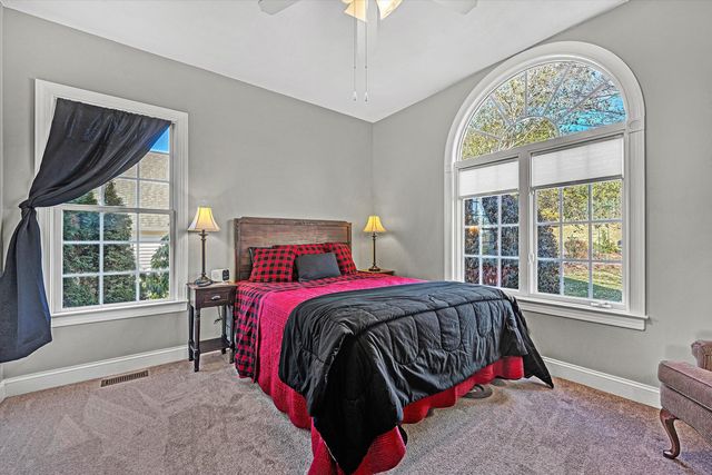 395 Chestnut Creek DR, Hardy, VA 24101