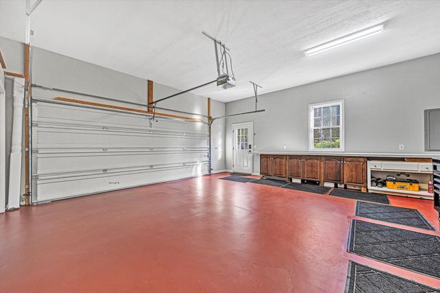 395 Chestnut Creek DR, Hardy, VA 24101