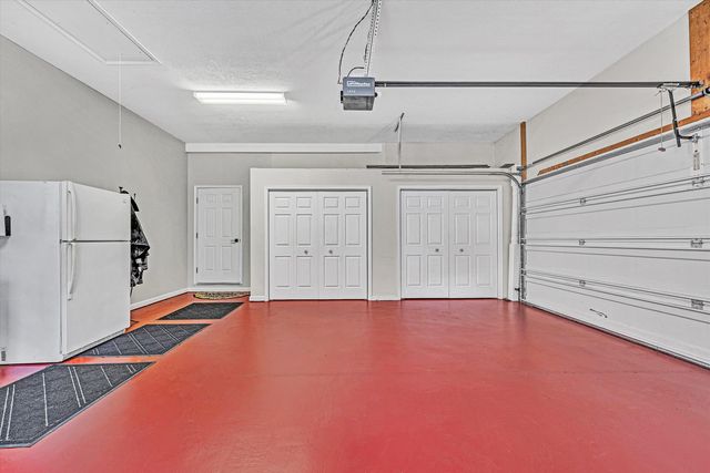 395 Chestnut Creek DR, Hardy, VA 24101