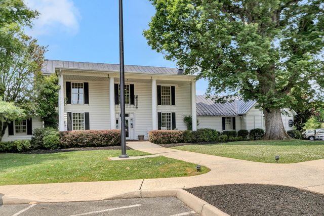 395 Chestnut Creek DR, Hardy, VA 24101