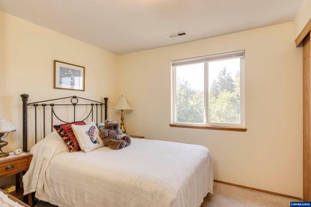 515 SE Palmer Ln, Dayton, OR 97114