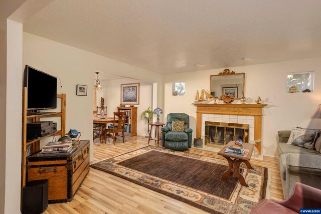 515 SE Palmer Ln, Dayton, OR 97114