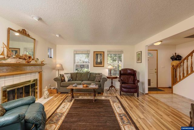 515 SE Palmer Ln, Dayton, OR 97114