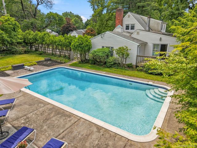 133 Westlake Drive, Valhalla, NY 10595