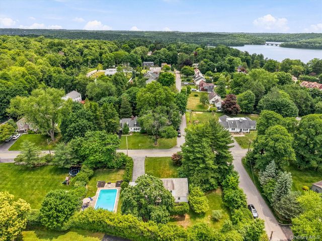 133 Westlake Drive, Valhalla, NY 10595