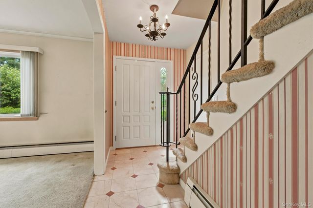 133 Westlake Drive, Valhalla, NY 10595