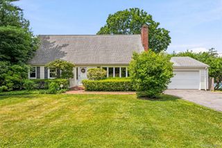 133 Westlake Drive, Valhalla, NY 10595