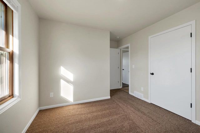 1755 WOODSTOCK STREET, Oshkosh, WI 54904