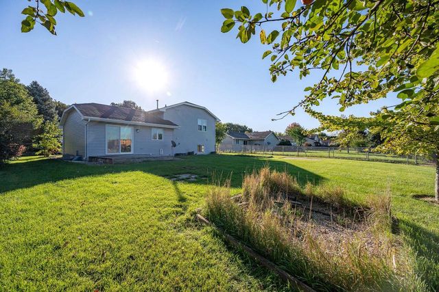 1755 WOODSTOCK STREET, Oshkosh, WI 54904