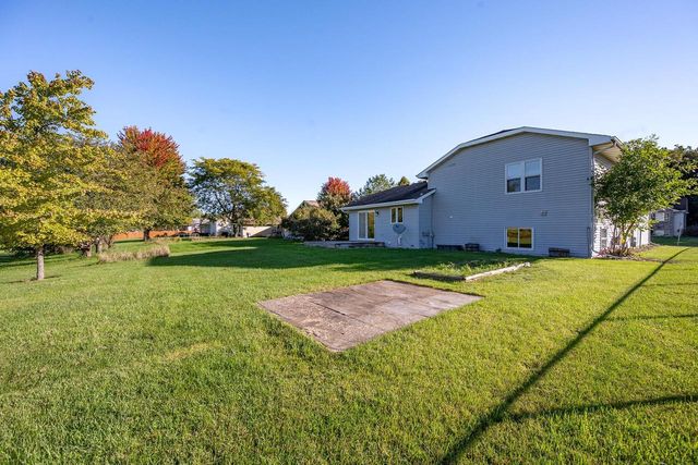 1755 WOODSTOCK STREET, Oshkosh, WI 54904