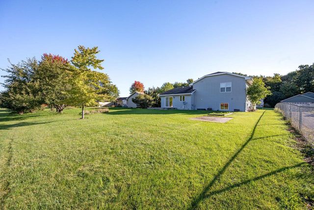1755 WOODSTOCK STREET, Oshkosh, WI 54904