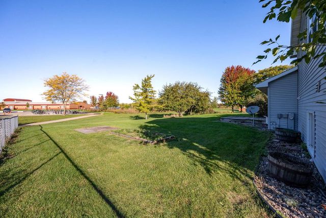 1755 WOODSTOCK STREET, Oshkosh, WI 54904
