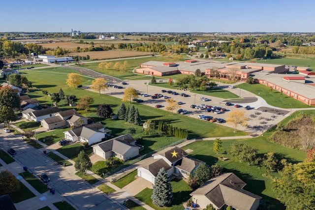 1755 WOODSTOCK STREET, Oshkosh, WI 54904