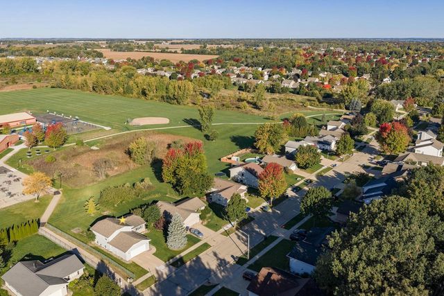 1755 WOODSTOCK STREET, Oshkosh, WI 54904