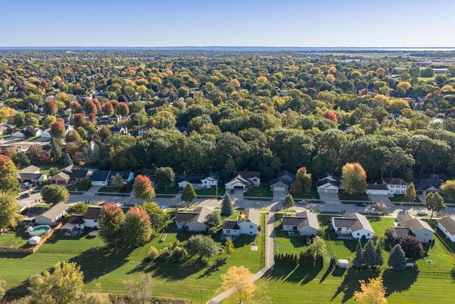 1755 WOODSTOCK STREET, Oshkosh, WI 54904