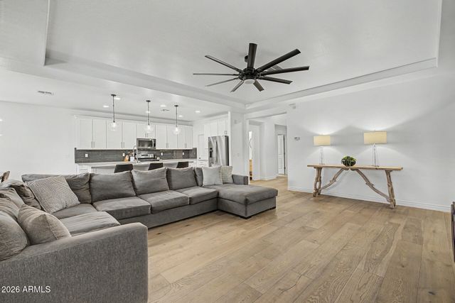 18423 W TURQUOISE Avenue, Waddell, AZ 85355