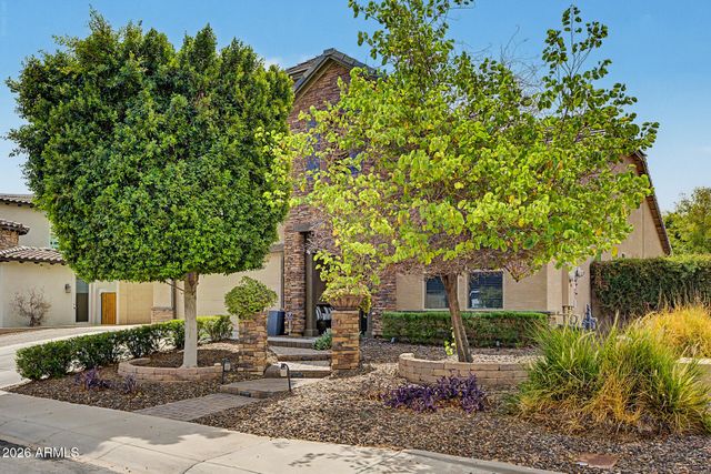 18423 W TURQUOISE Avenue, Waddell, AZ 85355