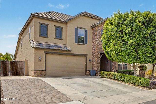 18423 W TURQUOISE Avenue, Waddell, AZ 85355