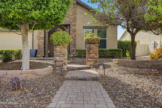 18423 W TURQUOISE Avenue, Waddell, AZ 85355