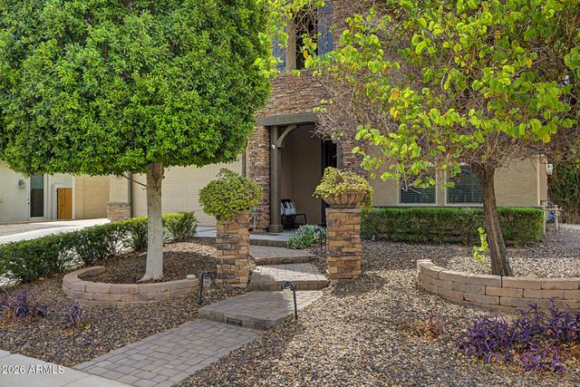 18423 W TURQUOISE Avenue, Waddell, AZ 85355
