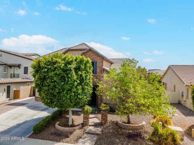 18423 W TURQUOISE Avenue, Waddell, AZ 85355