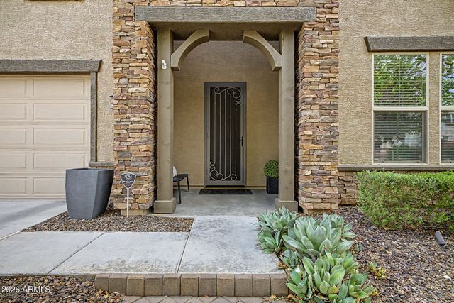 18423 W TURQUOISE Avenue, Waddell, AZ 85355