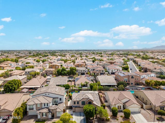 18423 W TURQUOISE Avenue, Waddell, AZ 85355