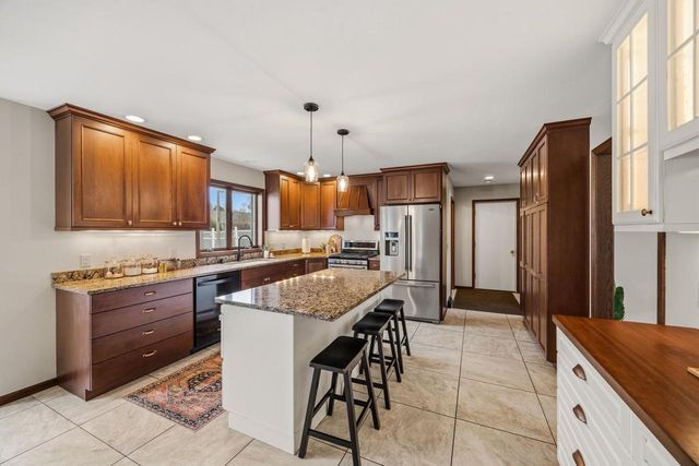 413 Park Street, Cambridge, WI 53523