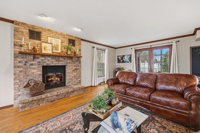 413 Park Street, Cambridge, WI 53523