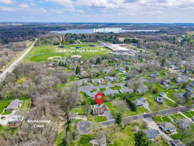 413 Park Street, Cambridge, WI 53523