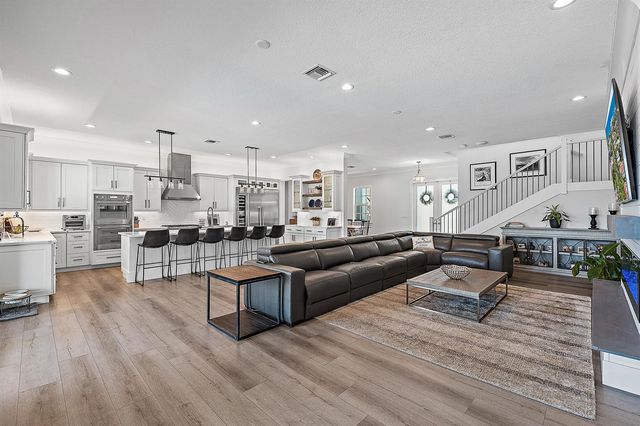 2177 Radnor Court, North Palm Beach, FL 33408