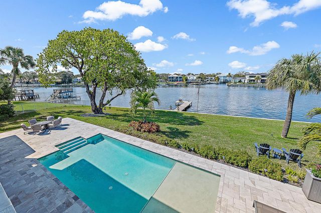 2177 Radnor Court, North Palm Beach, FL 33408