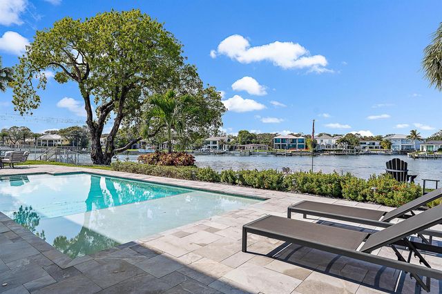 2177 Radnor Court, North Palm Beach, FL 33408