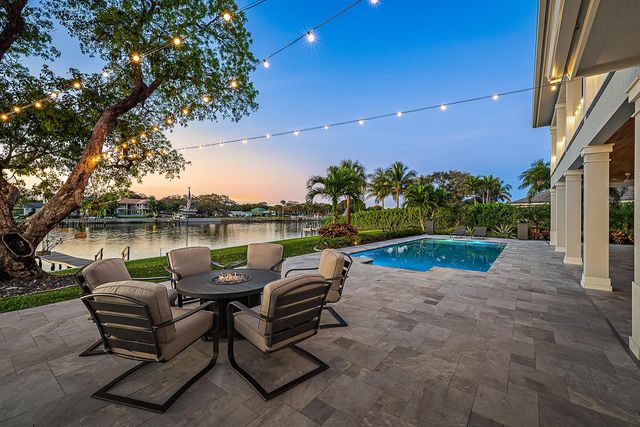 2177 Radnor Court, North Palm Beach, FL 33408