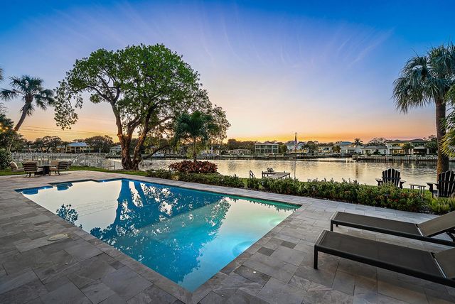 2177 Radnor Court, North Palm Beach, FL 33408