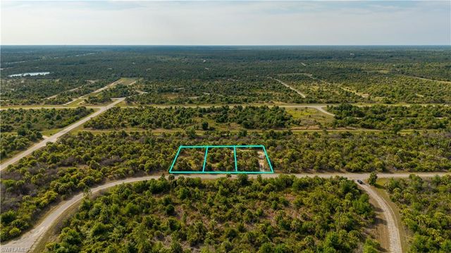 8607 Fireglow CIR, North Port, FL 34288
